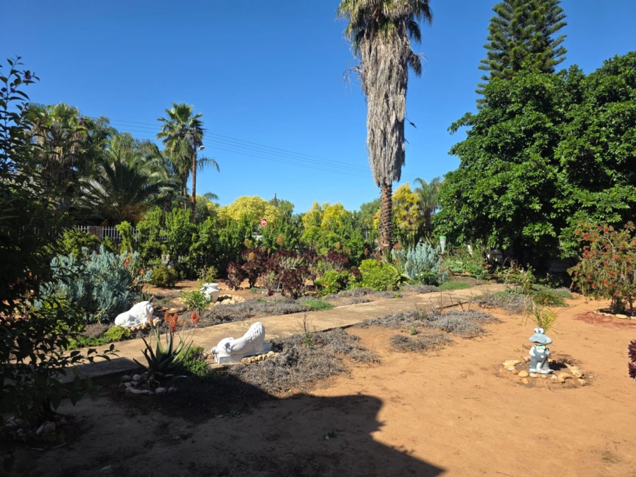  Bedroom Property for Sale in West Bank Western Cape